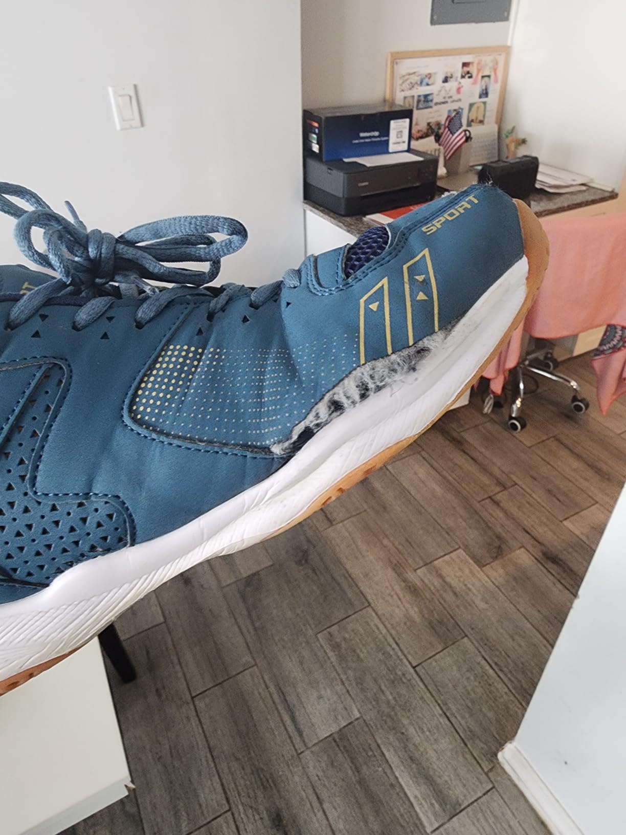 ASHION Pickleball Shoes blue gold colorway showing court design and mesh construction