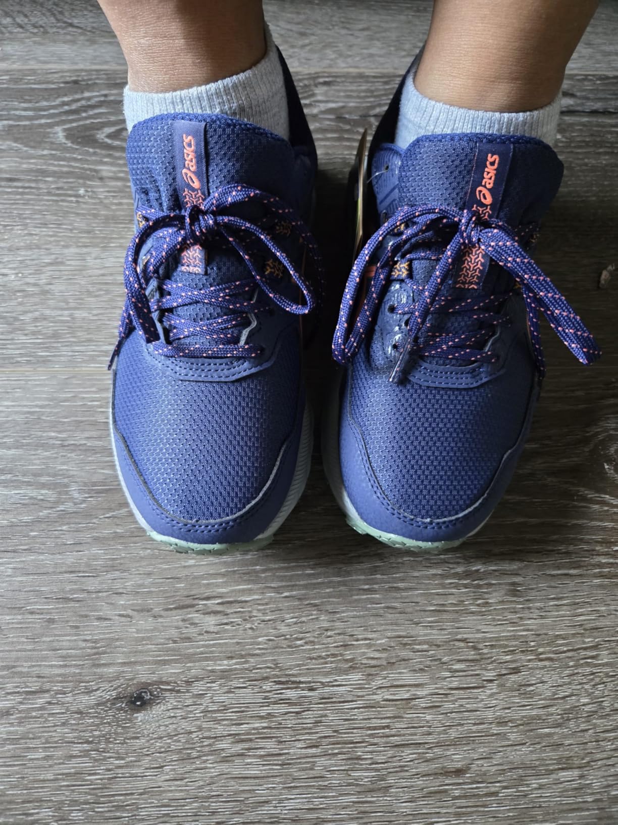 ASICS Gel-Venture 9 trail outsole pattern showing multi-surface traction design