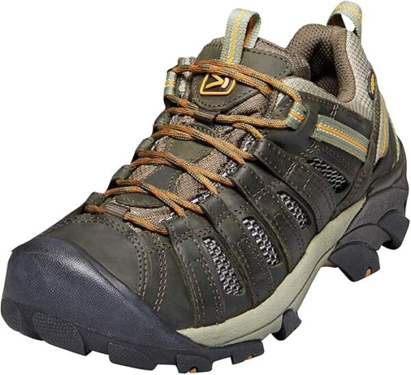KEEN Men\'s Voyageur Hiking Shoe in the \