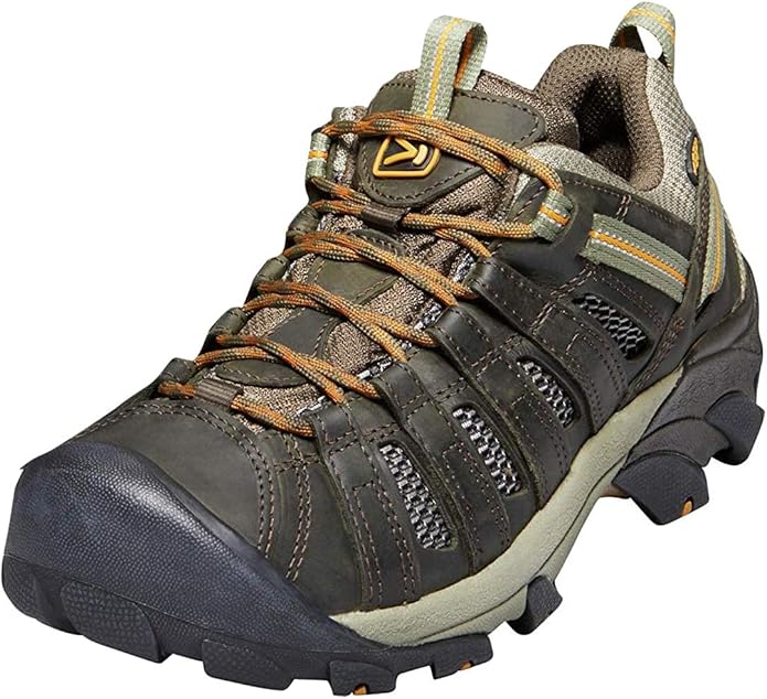 Keen Men's Voyageur Low Height Breathable Hiking Shoe