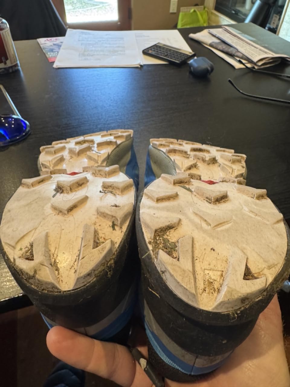 Salomon Speedcross Peak Climasalomon Waterproof hiking shoes showing aggressive lug pattern and waterproof construction