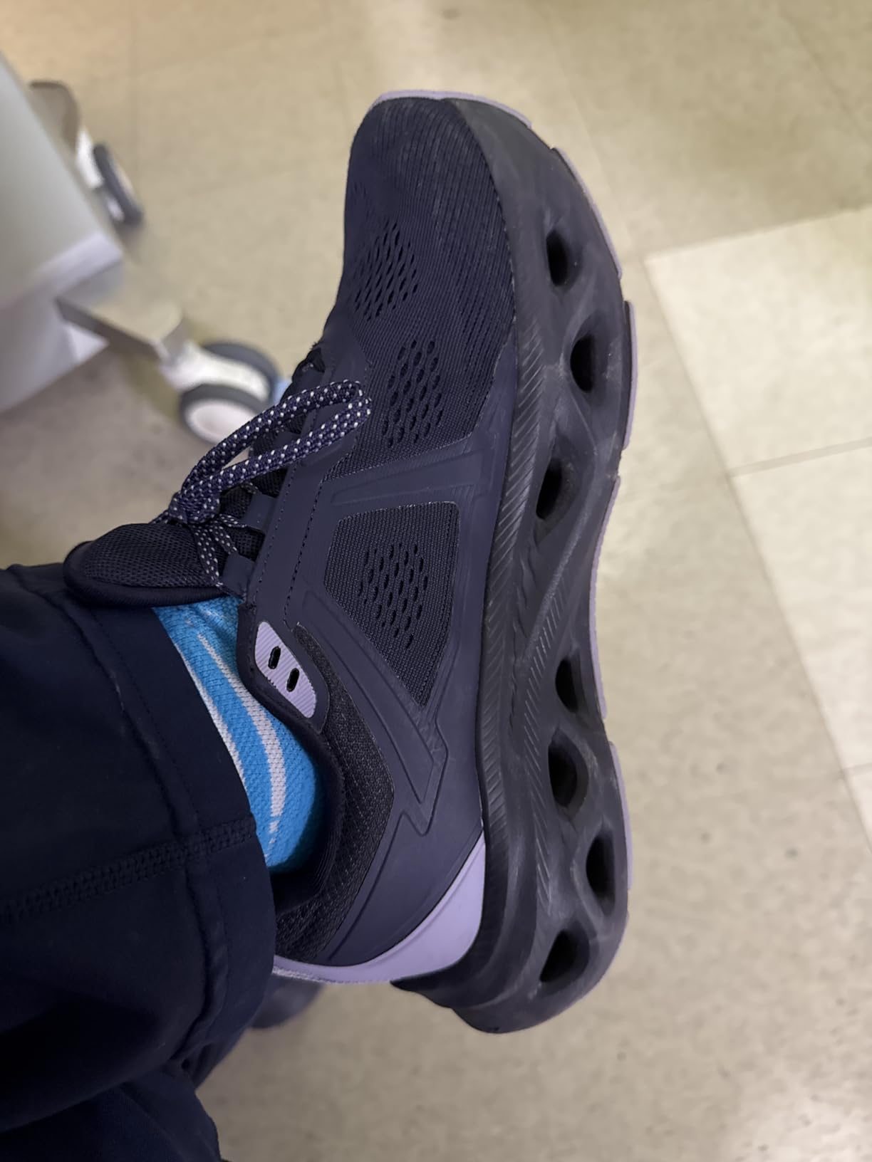 Close-up of NORTIV 8 MovePropel sole showing thick platform design with hollow chambers for cushioning