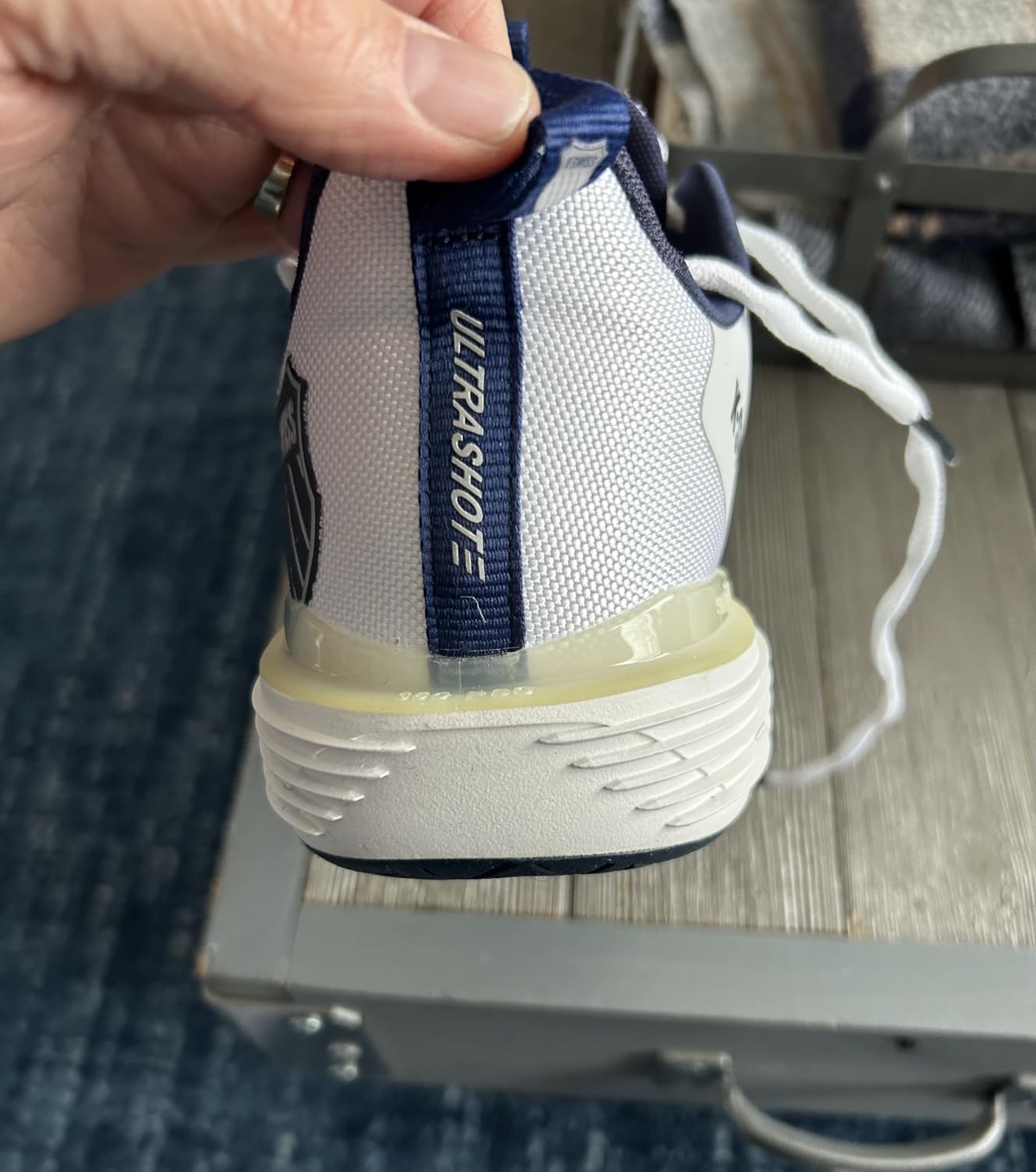 K-Swiss Ultrashot 3 design details showing mesh upper and toe reinforcement