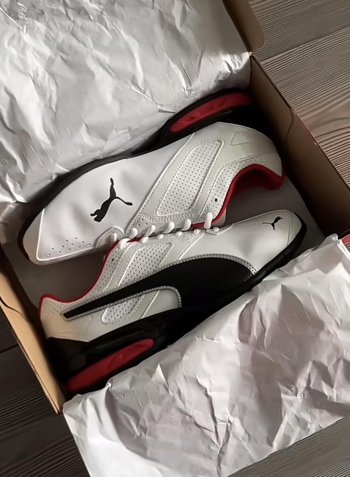 PUMA Tazon 6 side profile showing midfoot saddle and streamlined silhouette design