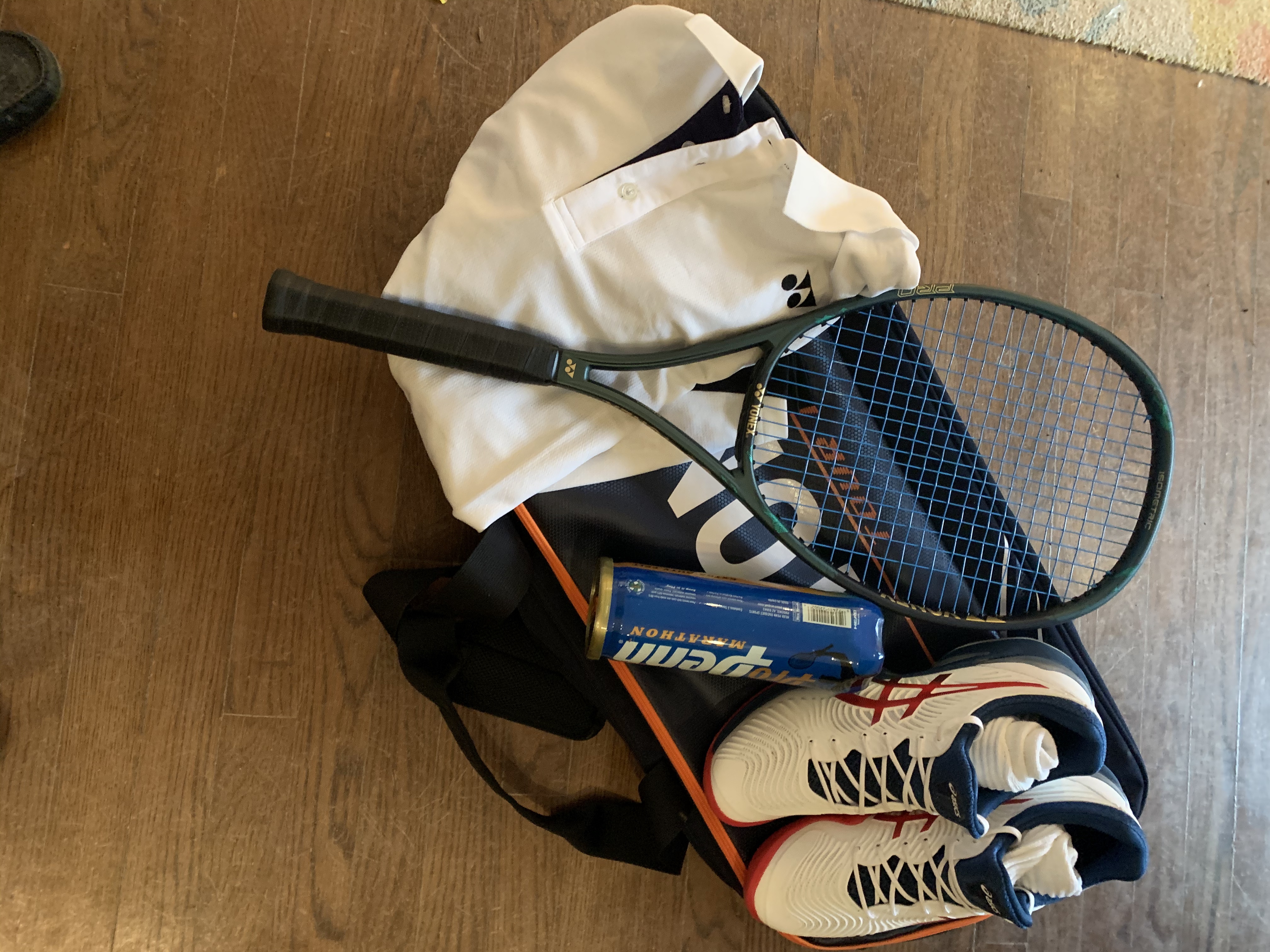 ASICS Court FlyteFoam 2 lateral support system and bootie construction detail