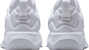 Nike Men's Three Quarters Tall Basketball Shoes Review