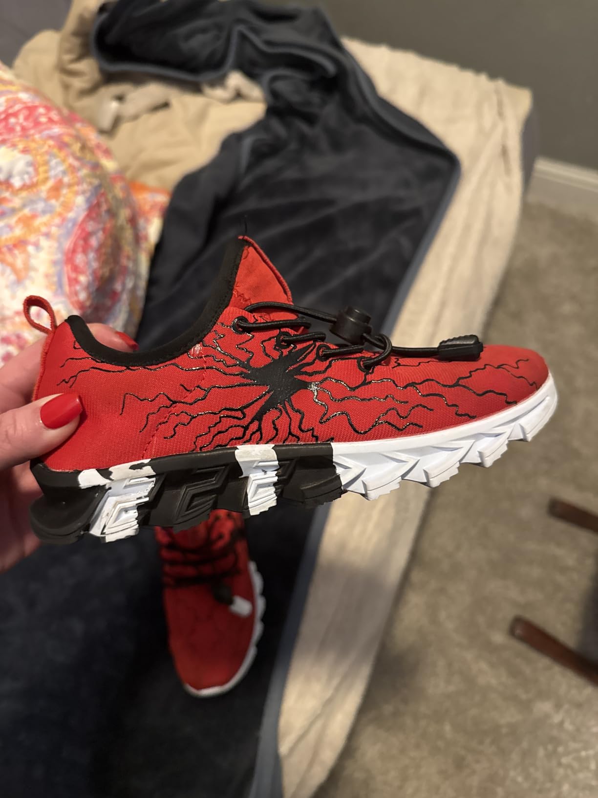 YTRXM Boys Running Sneakers black white lightning design slip-on kids shoes