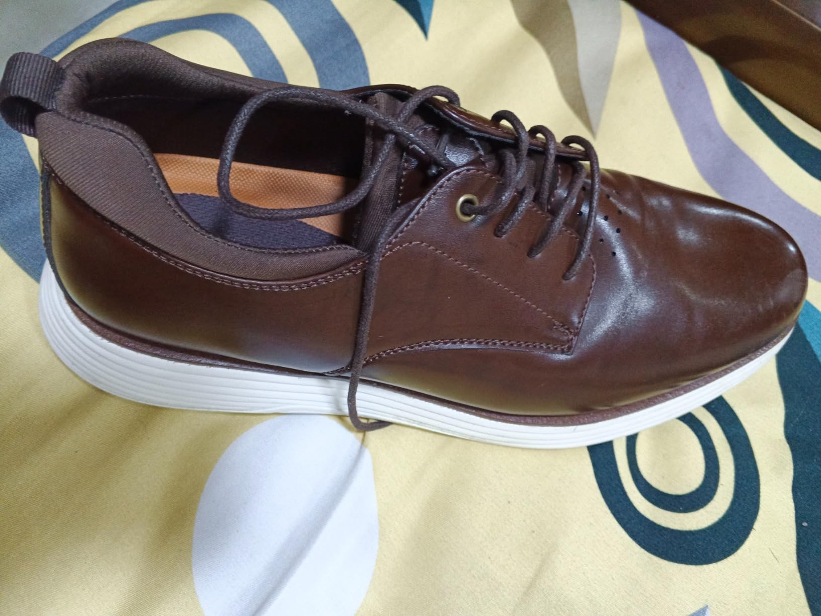 Bruno Marc MaxFlex dress sneakers black colorway showing classic derby upper design