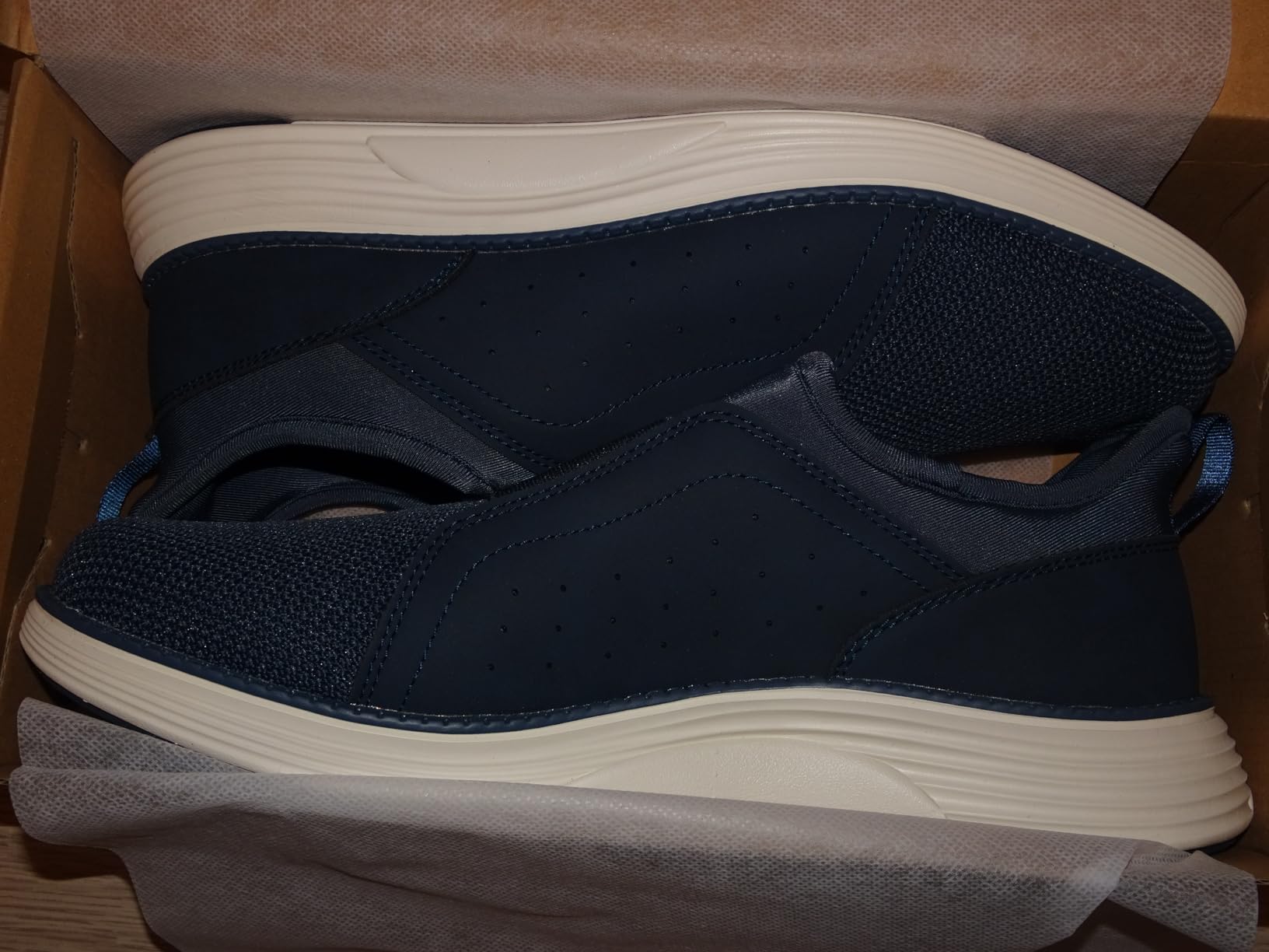 YOLARK shoes worn in office setting showing professional appearance