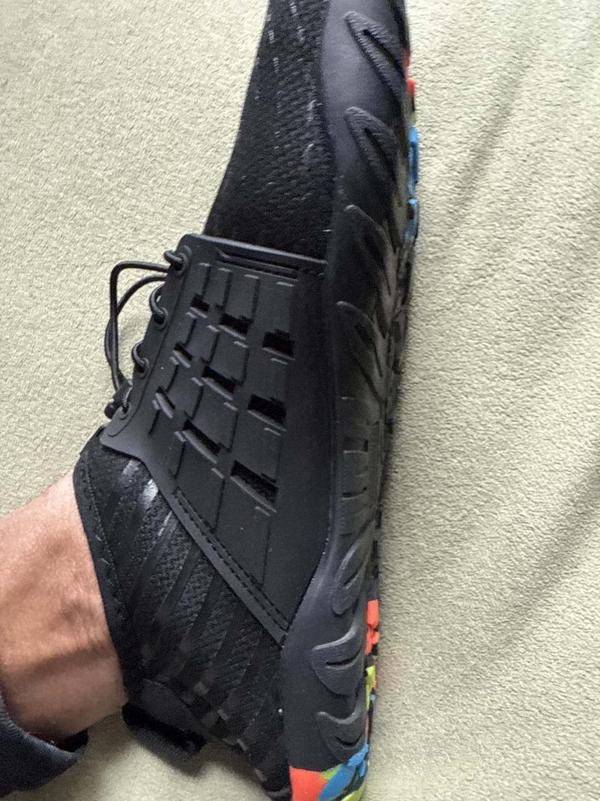 WateLves water shoes drainage holes and sole pattern for water flow and traction