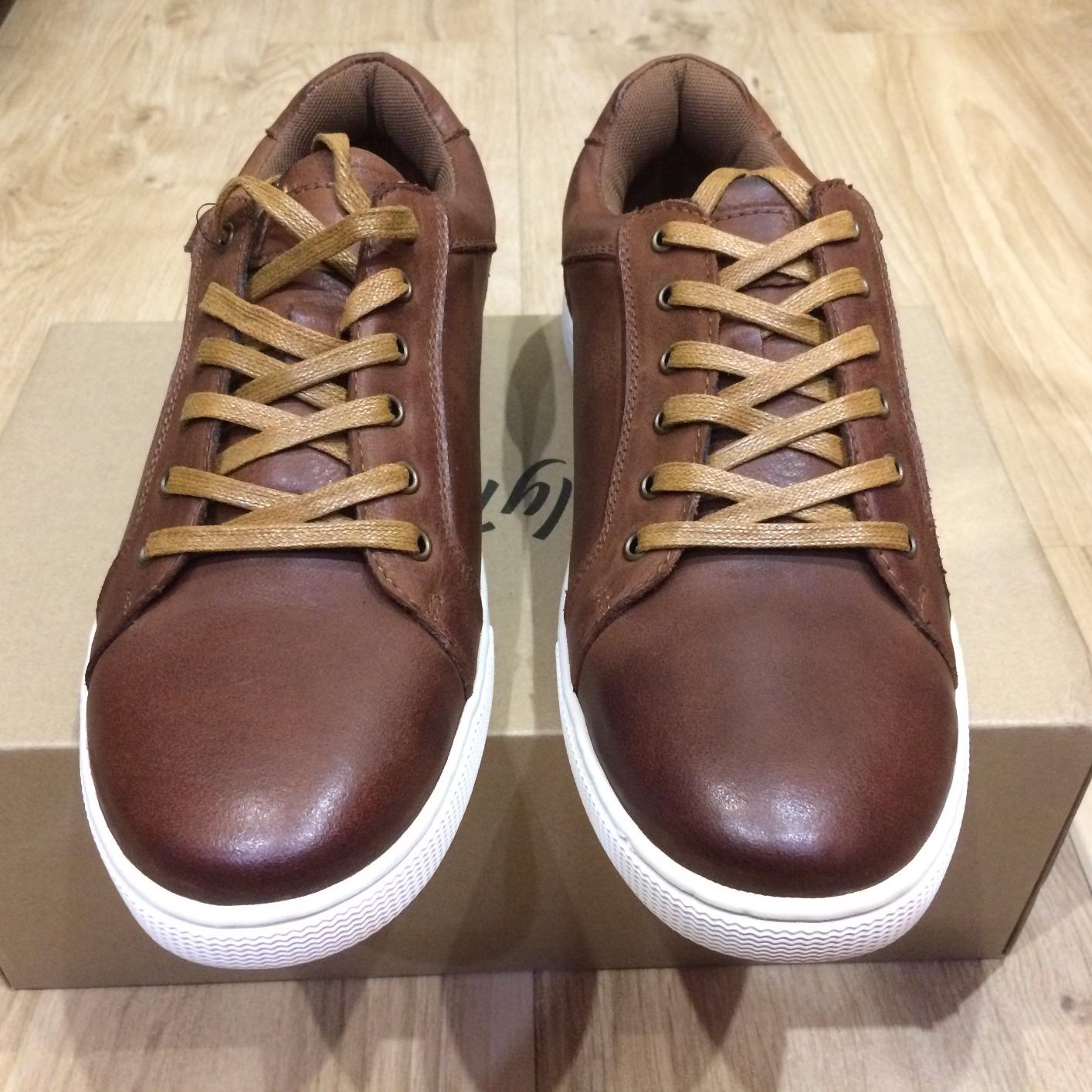 Profile view of Jousen sneakers showing sleek silhouette