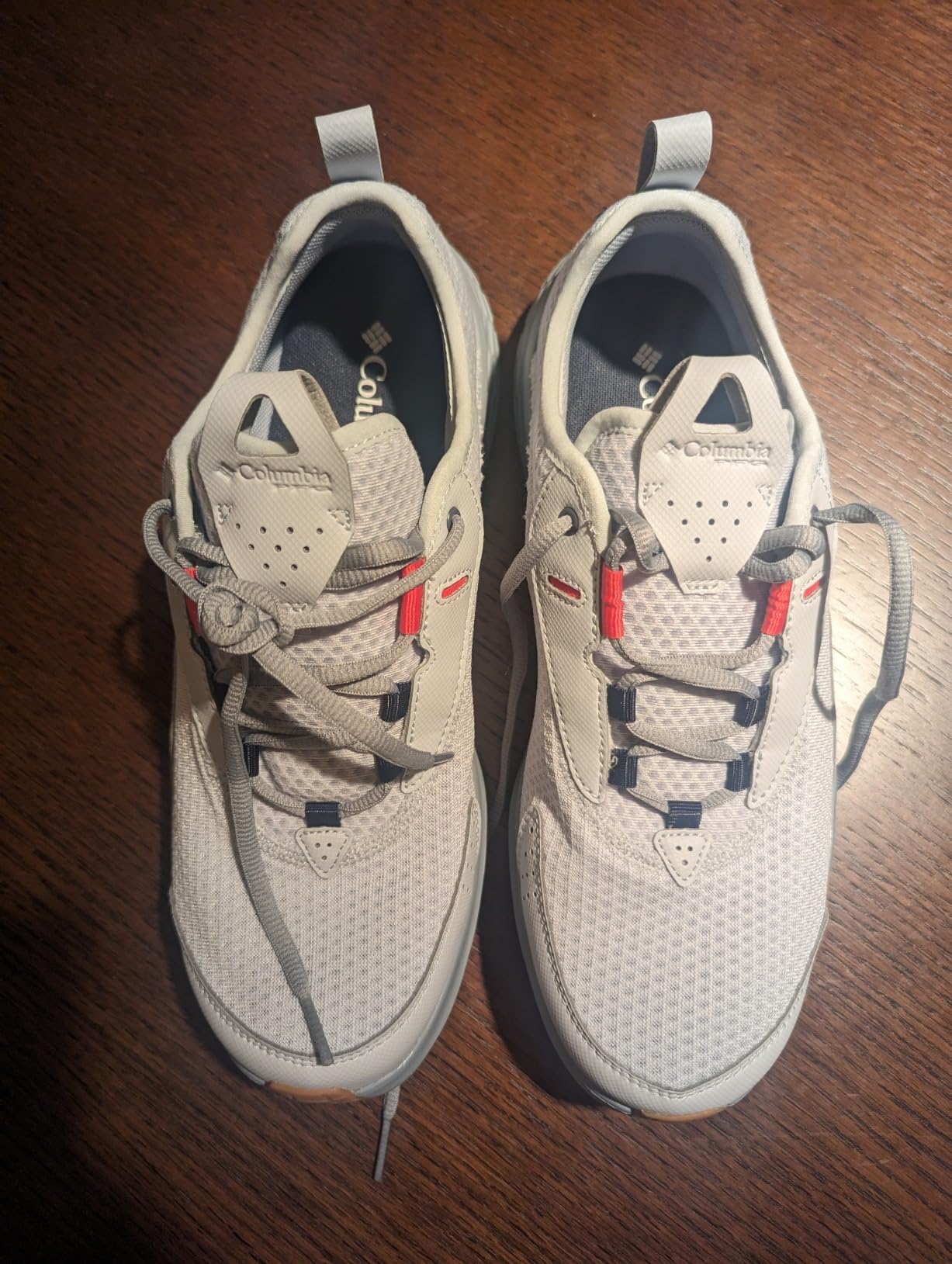 Columbia Castback water shoe on dock showing wet surface testing