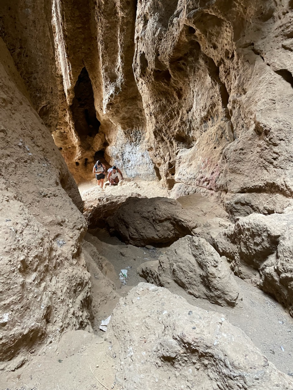 CAMELSPORTS hiking shoes on rocky terrain showing grip and stability performance