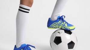 Dream Pairs Kids Indoor Turf Soccer Cleats