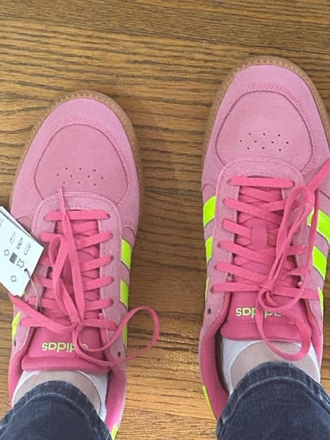 Adidas Breaknet Sleek detail shot showing synthetic leather upper and lace design