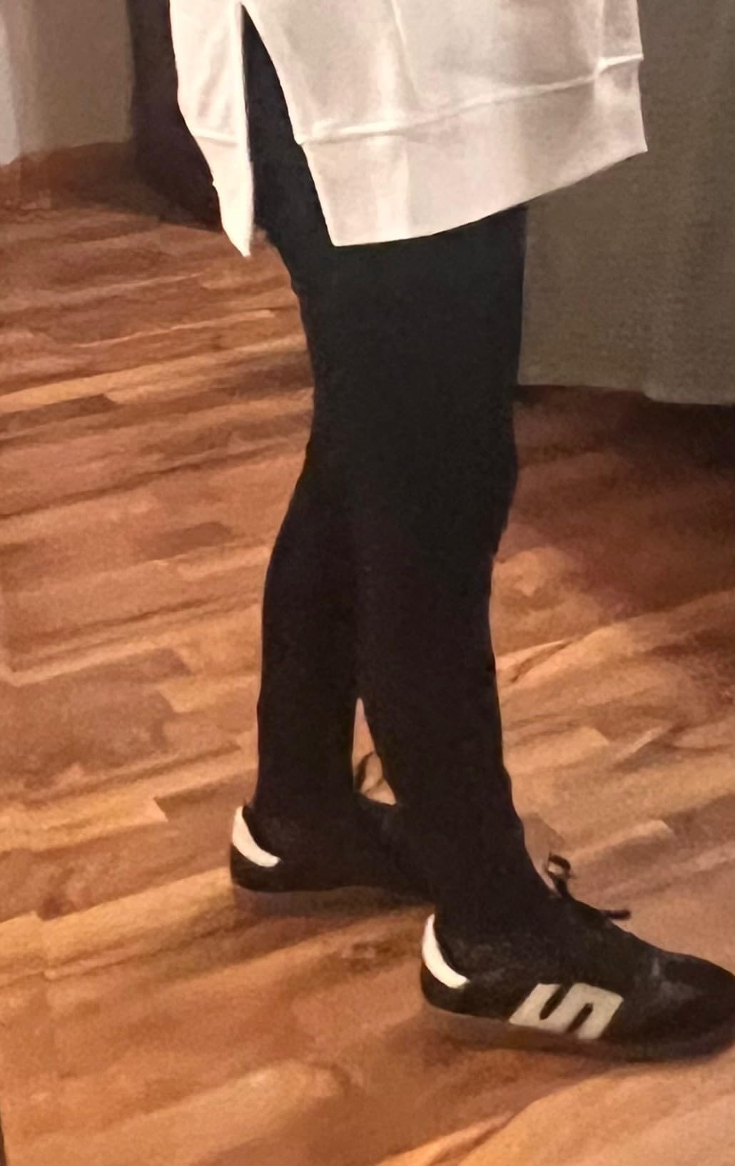 DREAM PAIRS Nia insole and interior comfort features