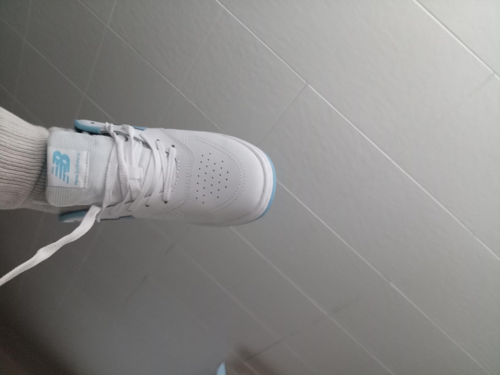 New Balance BB80 side profile showing leather upper construction and rubber outsole