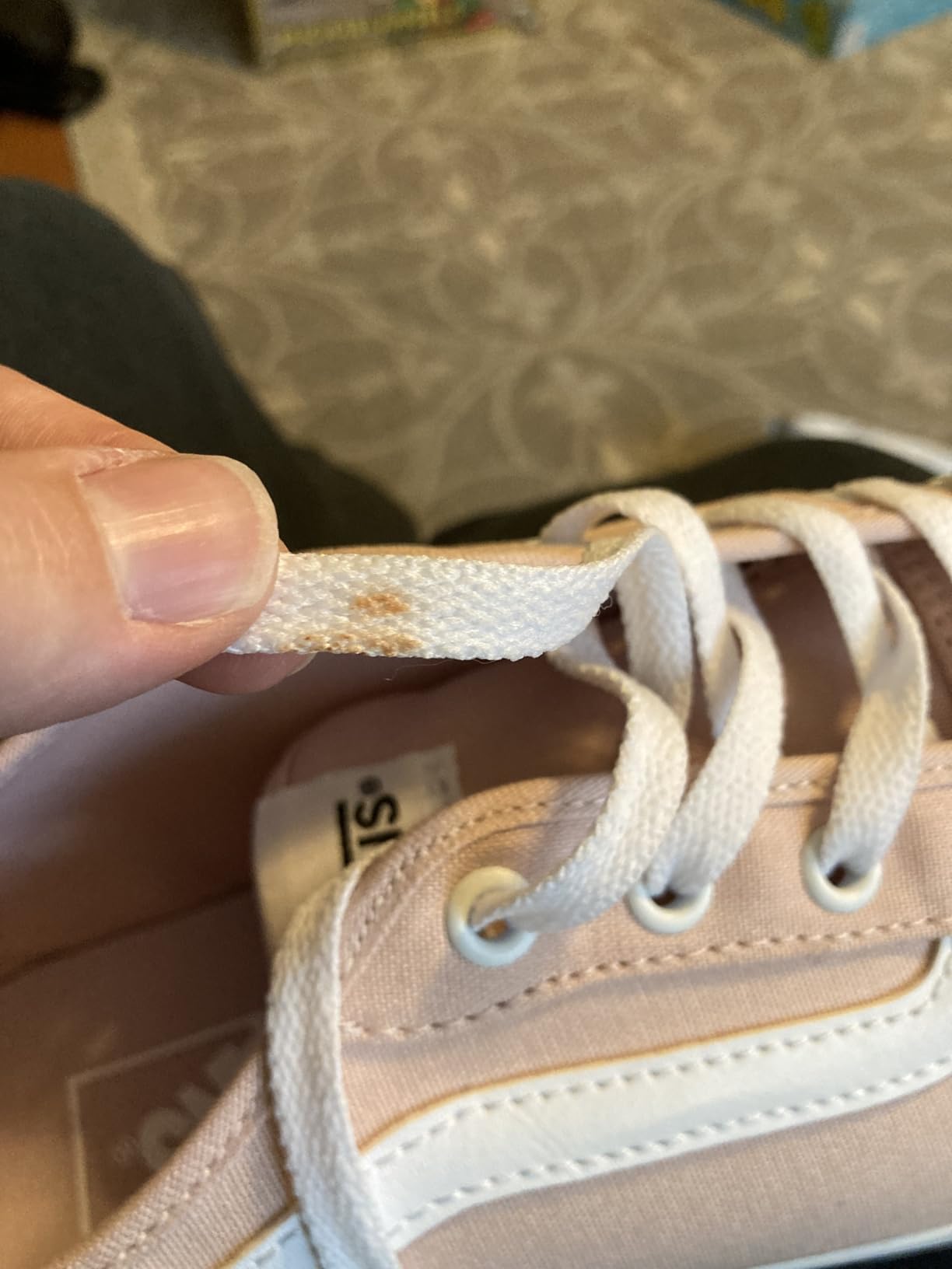 Vans Women's Filmore Decon detail shot showing lacing and canvas texture