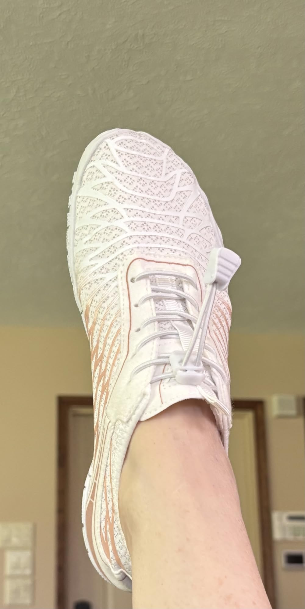 Barezoey barefoot shoes design detail showing mesh upper and flexible sole construction