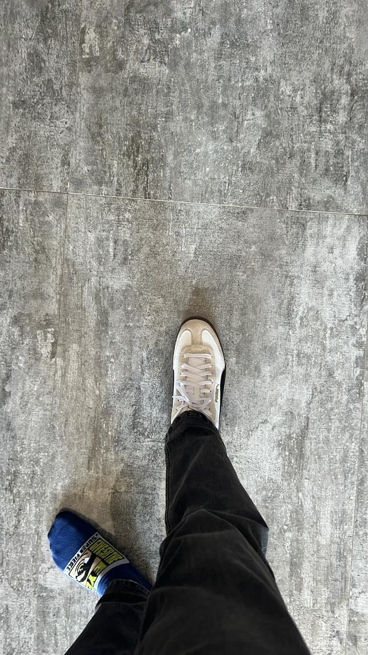 PUMA Club II Era sole and tread pattern showing synthetic rubber outsole with textured tooling for city traction