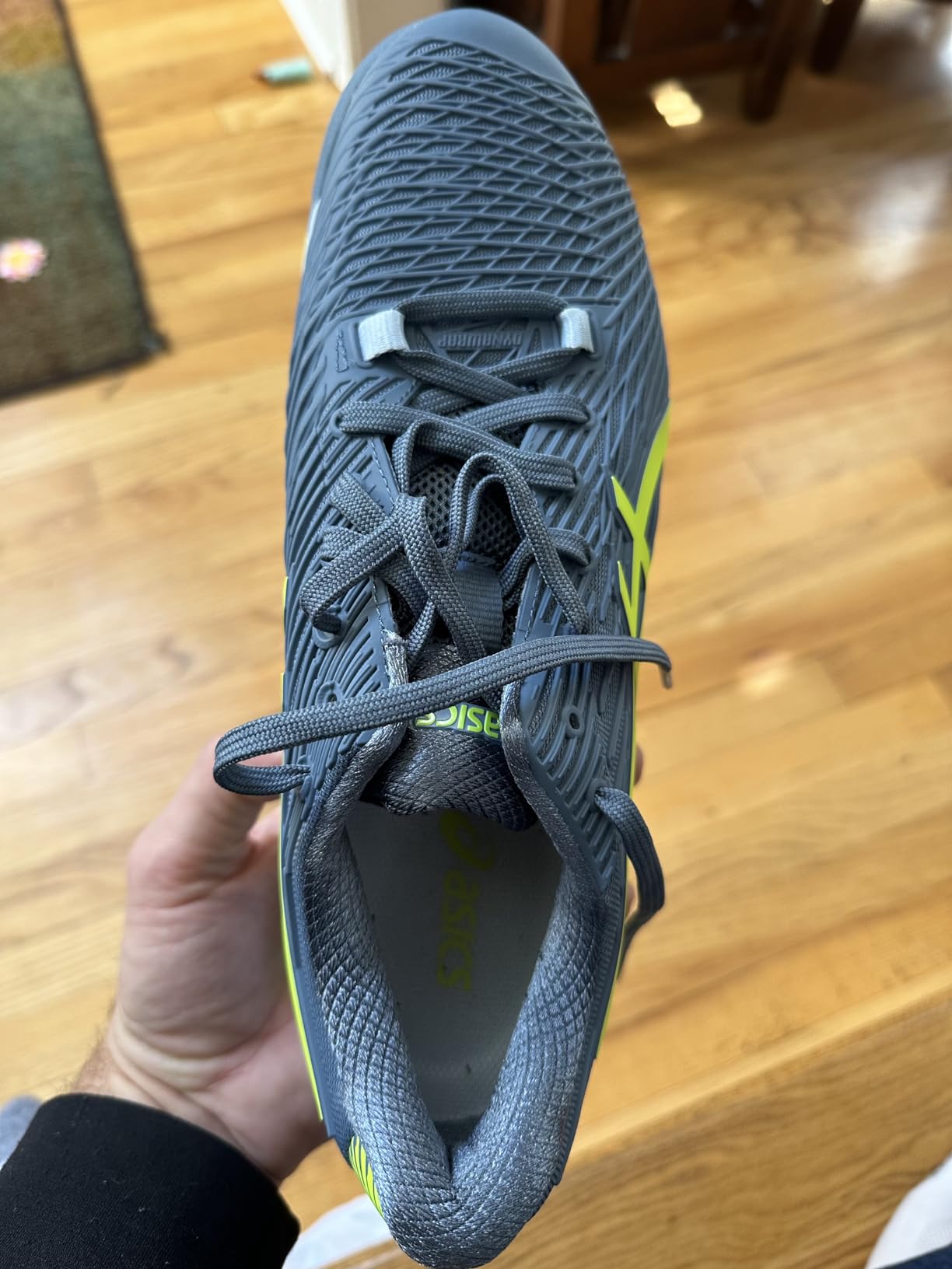 ASICS Solution Speed FF 2 performance testing on different court surfaces