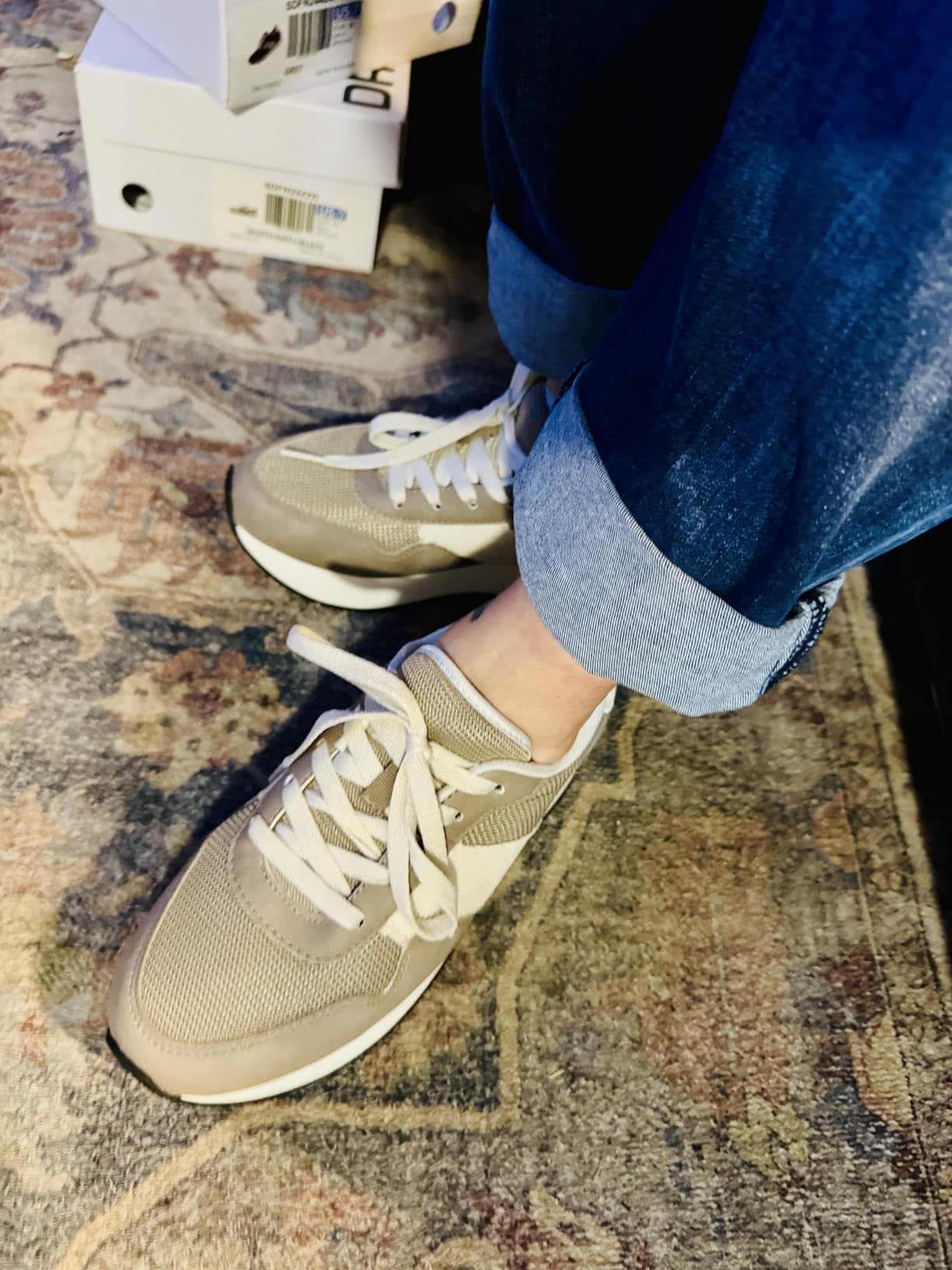 Close-up detail of DREAM PAIRS platform sneaker materials showing mesh, faux suede, and corduroy textures