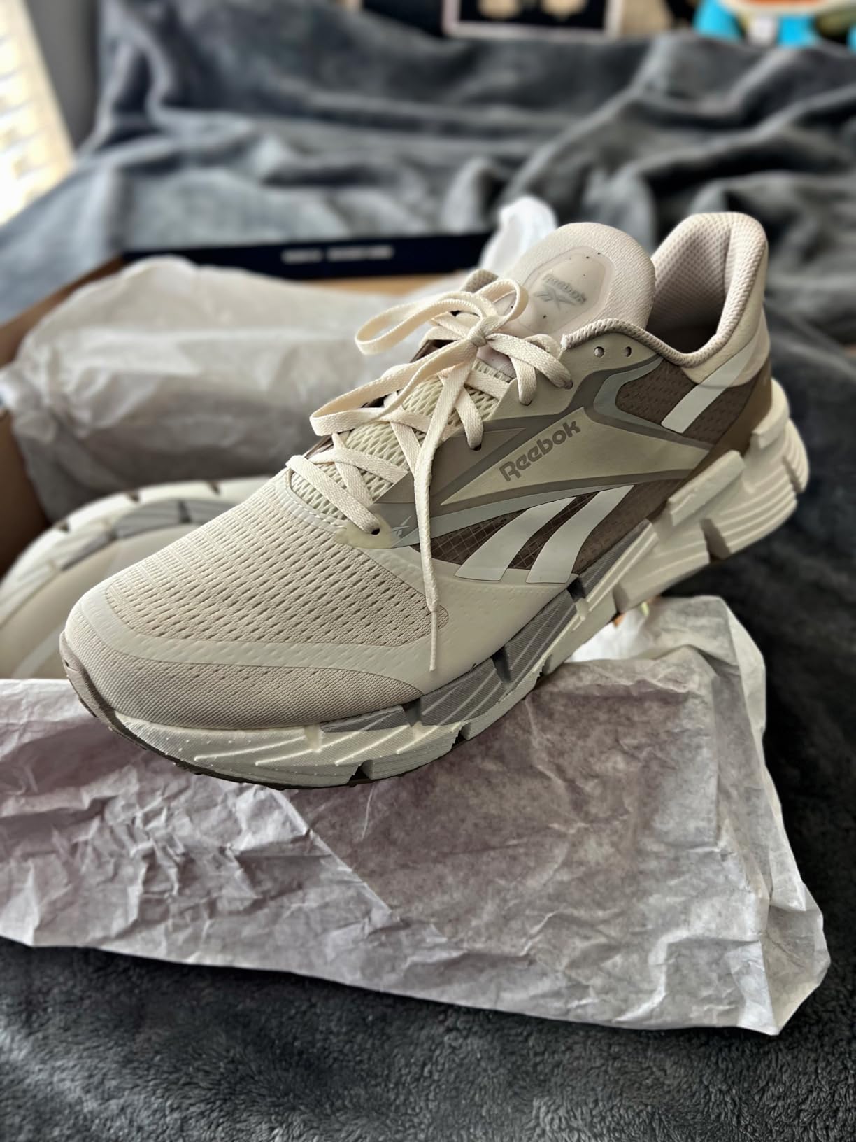 Reebok Floatzig 1 breathable engineered mesh upper and reflective overlays