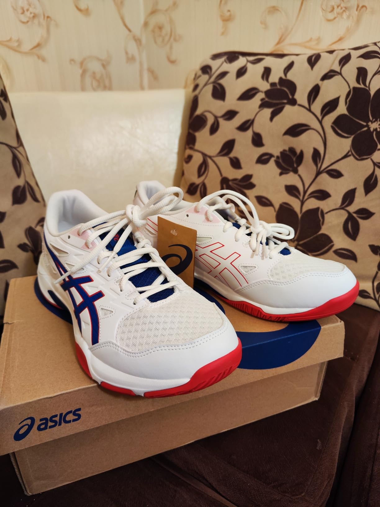 ASICS Gel-Rocket 11 full side profile showing complete shoe proportions and construction