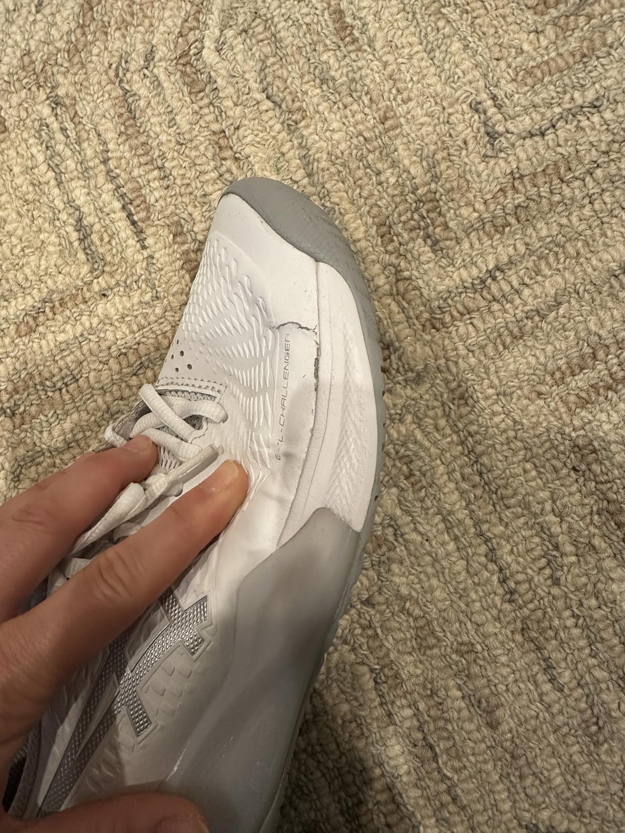 ASICS Gel-Challenger 14 AHARPLUS outsole showing modified herringbone traction pattern