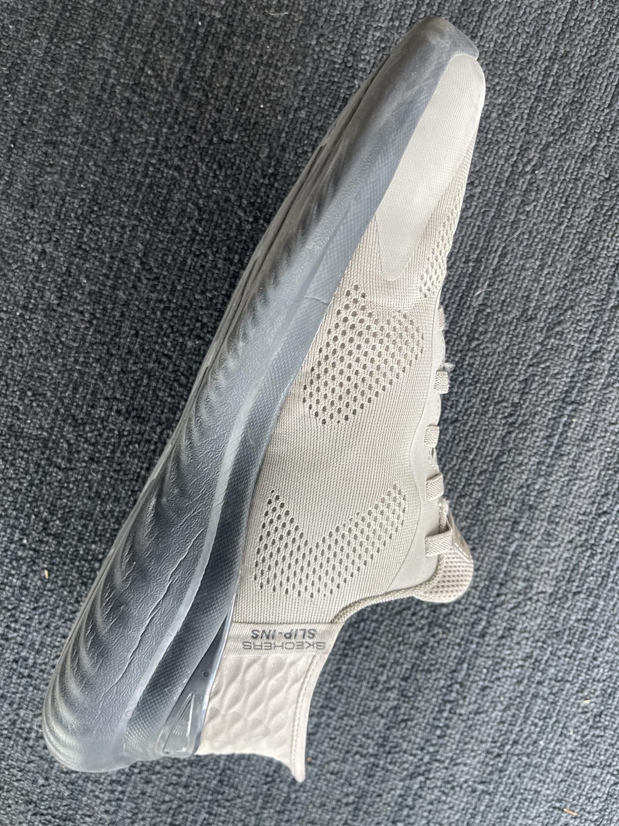 Skechers Bounder 2.0 Emerged lifestyle shot showing the sneaker paired with a casual outfit