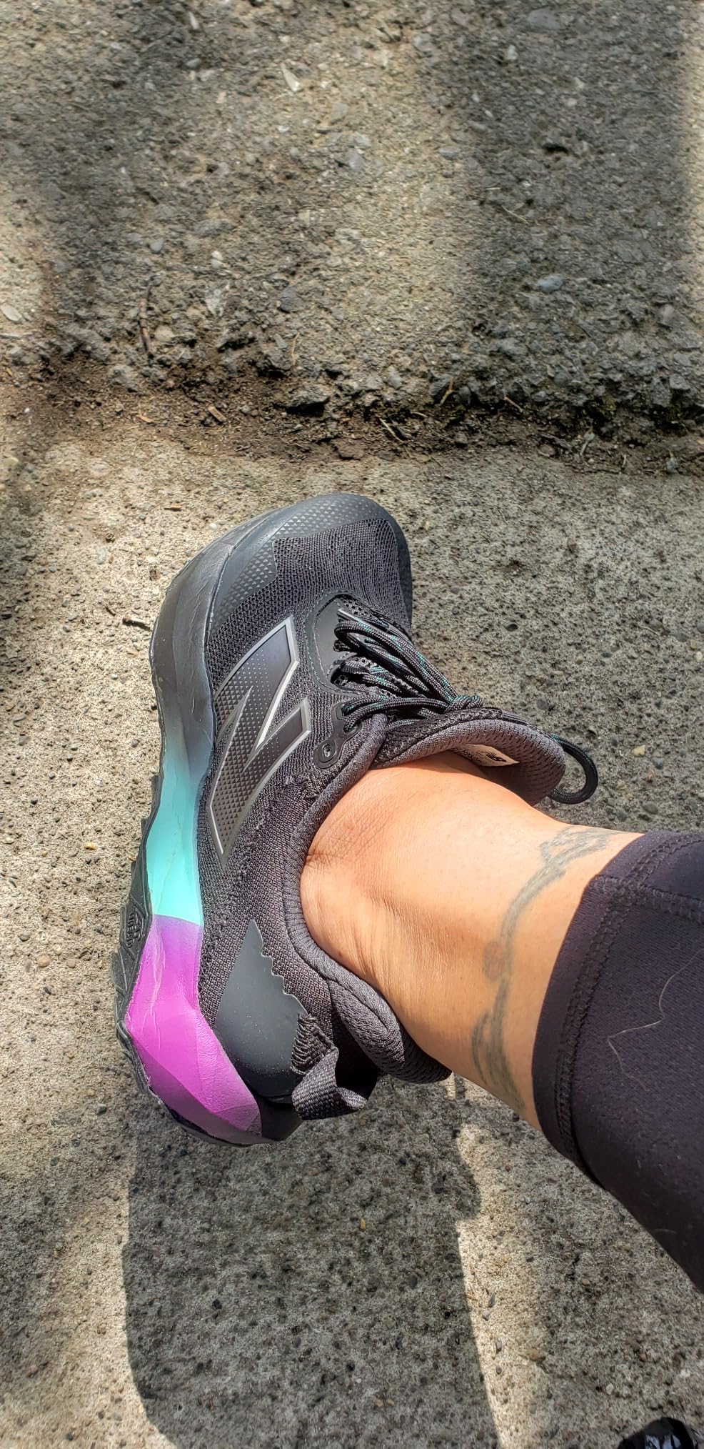 New Balance DynaSoft Nitrel V6 mesh upper and AT Tread outsole detail