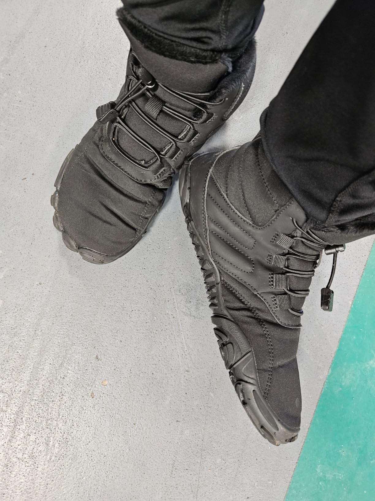 Winter Hike Barefoot Boots waterproof test showing moisture at toe box seam