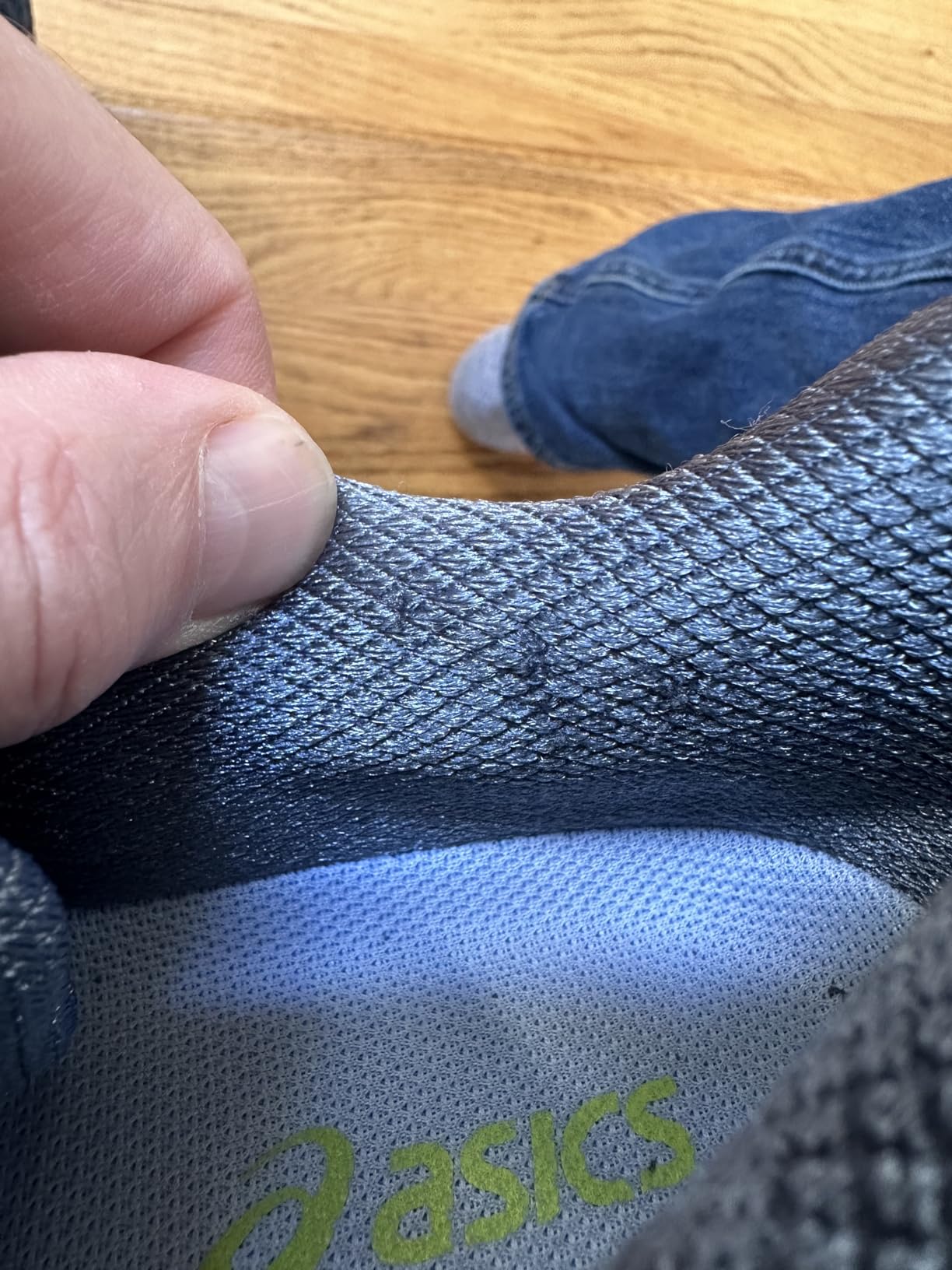 ASICS Solution Speed FF 2 side profile showing performance design elements