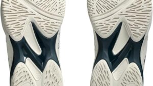 Asics Mens Men's Solution Swift Flytefoam 2 Tennis Shoes