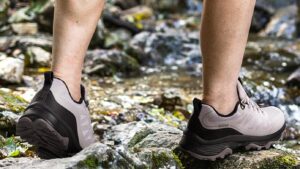 Nortiv 8 Women's Waterproof Hiking Shoes Quick Laces Outdoors