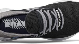 New Balance Women's Fresh Foam Roav V1 Sneaker