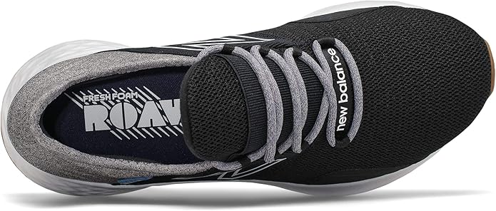 New Balance Women's Fresh Foam Roav V1 Sneaker