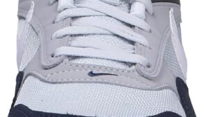 Nike Mens Air Max Correlate Lowtop Running Shoes