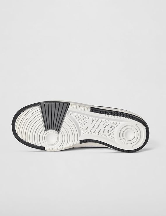 Nike Women's Gamma Force