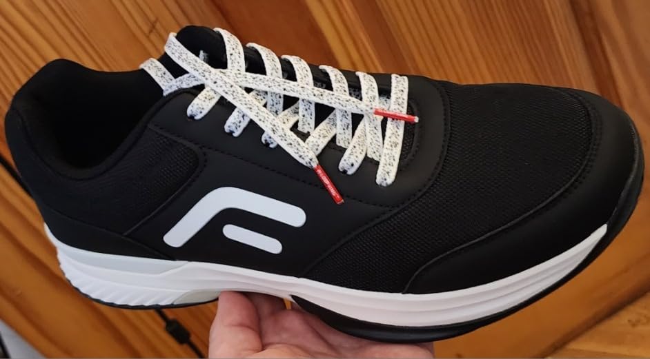 FitVille Tennis V3 court shoes with upgraded laces showing improved style