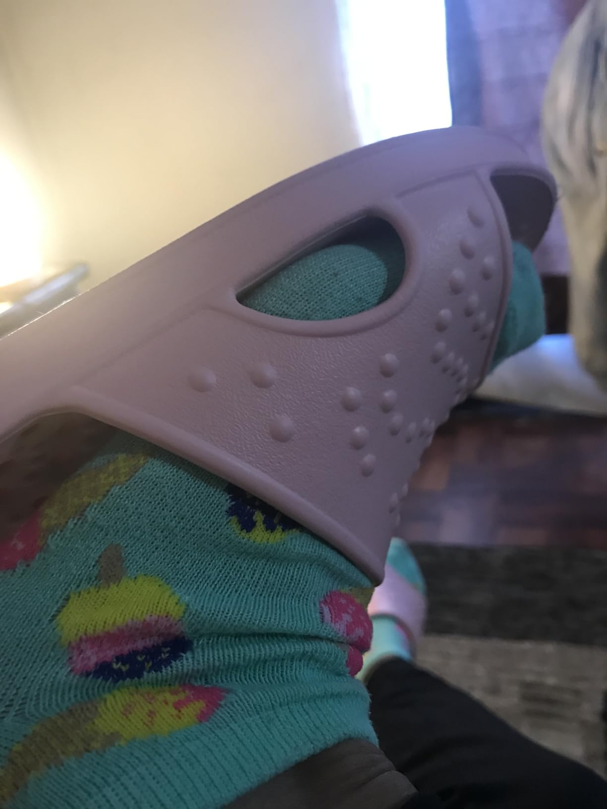 shevalues shower shoes after 6 weeks of regular gym use showing minimal wear and maintained structure