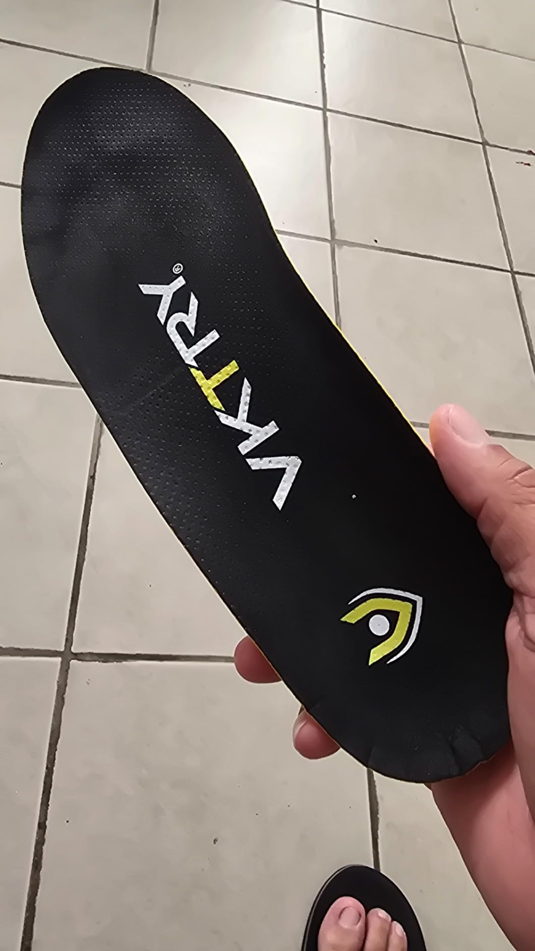 VKTRY Gold insoles showing overall product construction and design quality