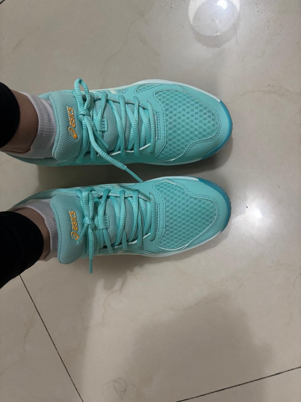 ASICS Women's Upcourt 6 volleyball shoe in Rich Navy Watershed Rose colorway