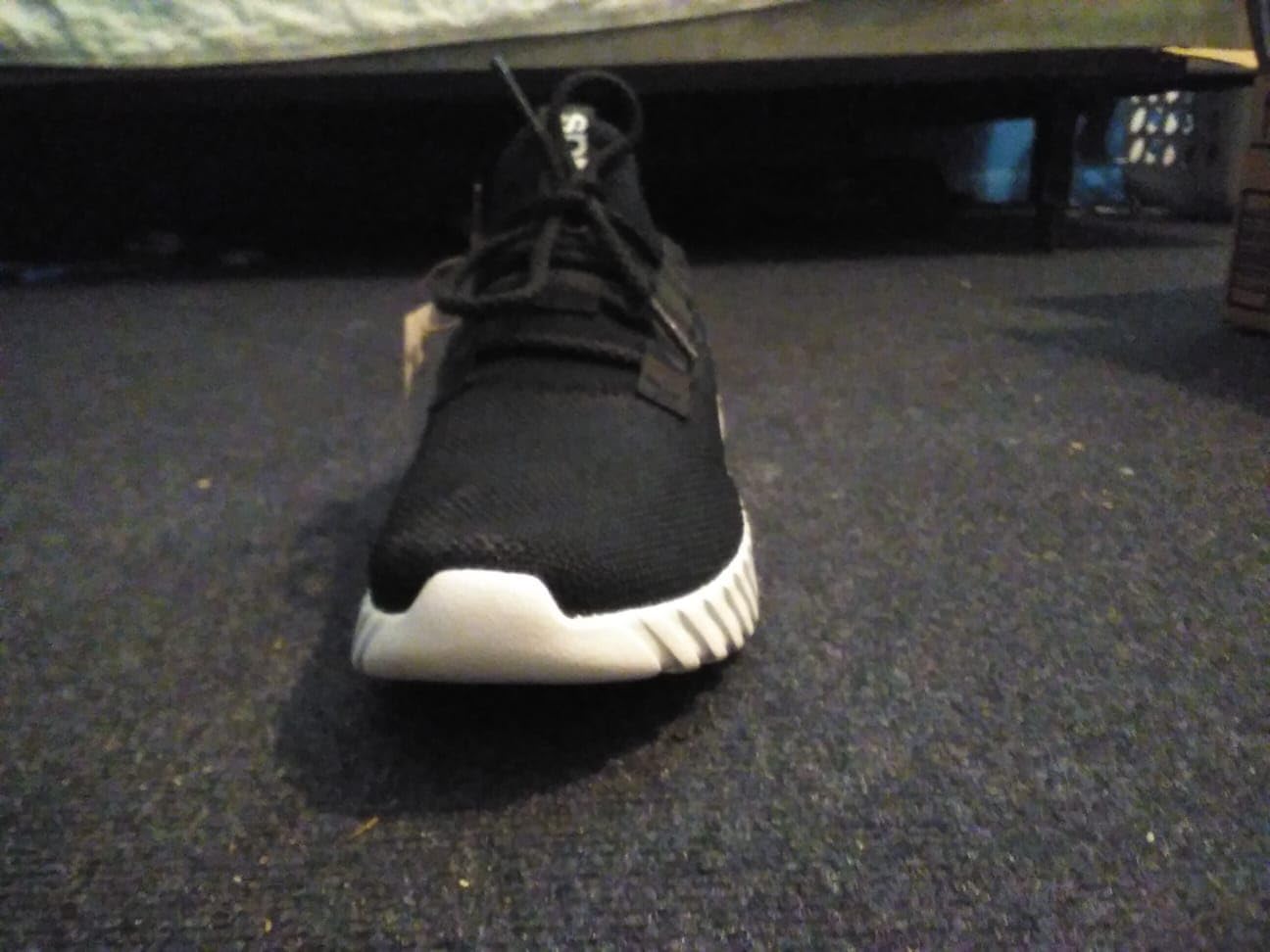 Adidas Kaptir 3.0 sole showing Cloudfoam midsole technology and rubber outsole tread pattern