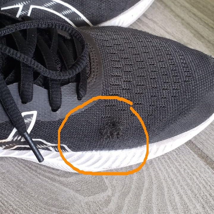 ASICS Gel-Excite 9 performance view showing design and build quality for workout use