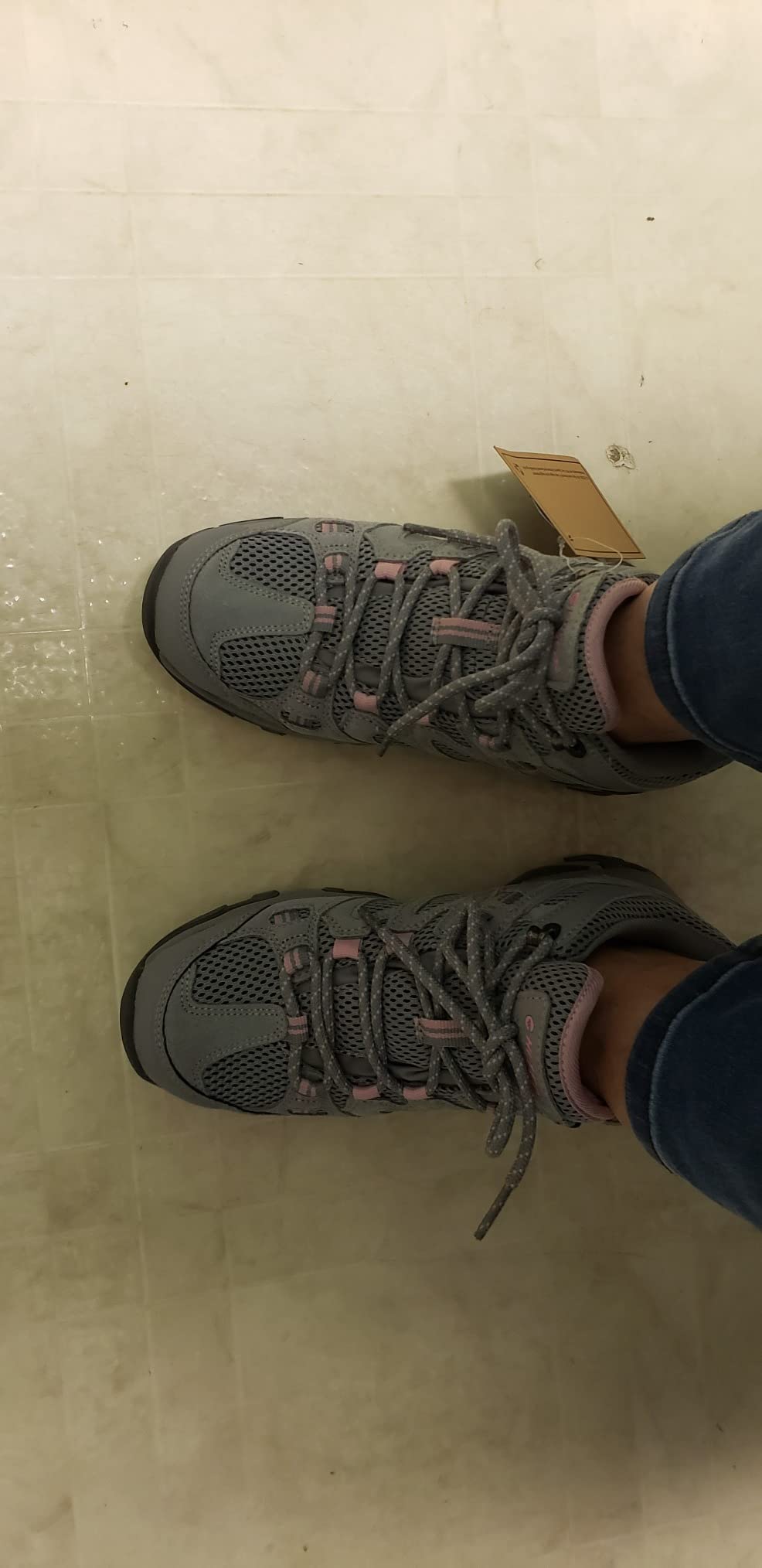 HI-TEC Apex Lite Mid WP hiking boots final review assessment showing overall design