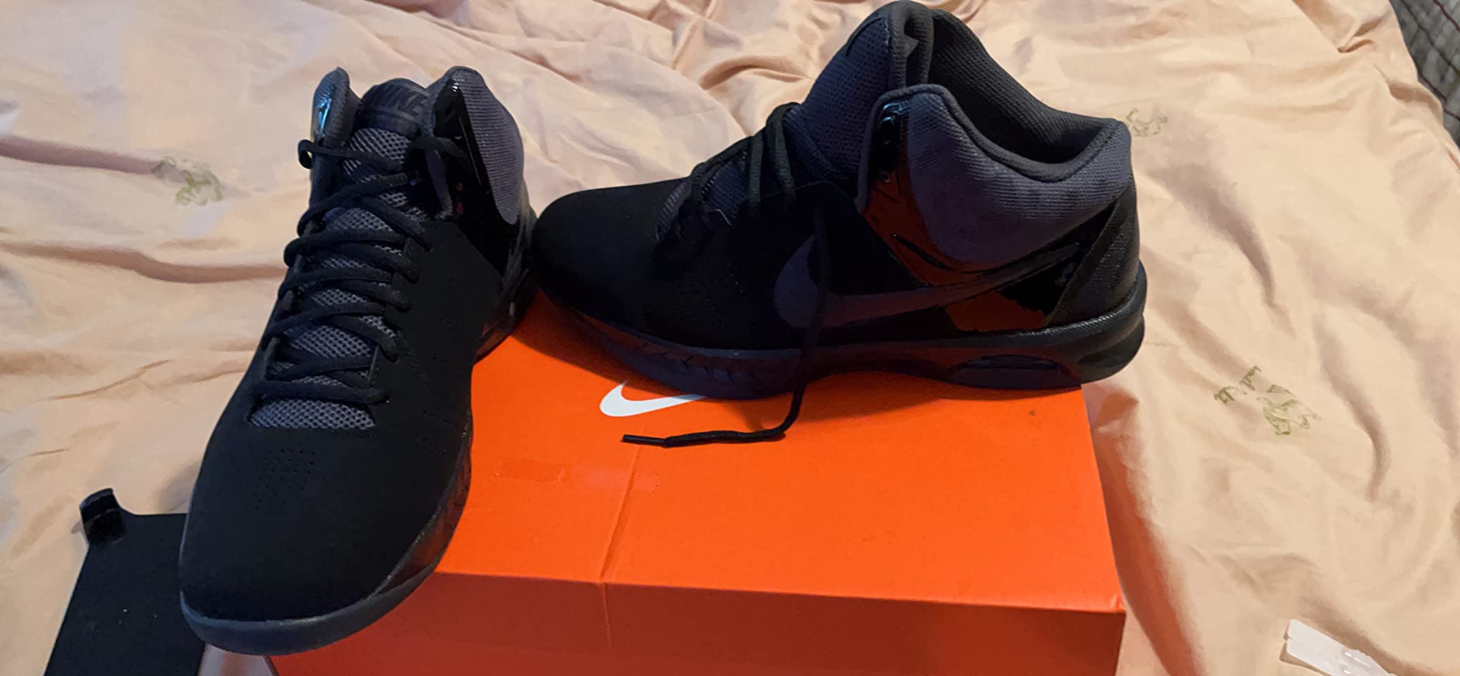 Nike Air Visi Pro VI herringbone outsole pattern showing rubber traction design and flex grooves after extended testing