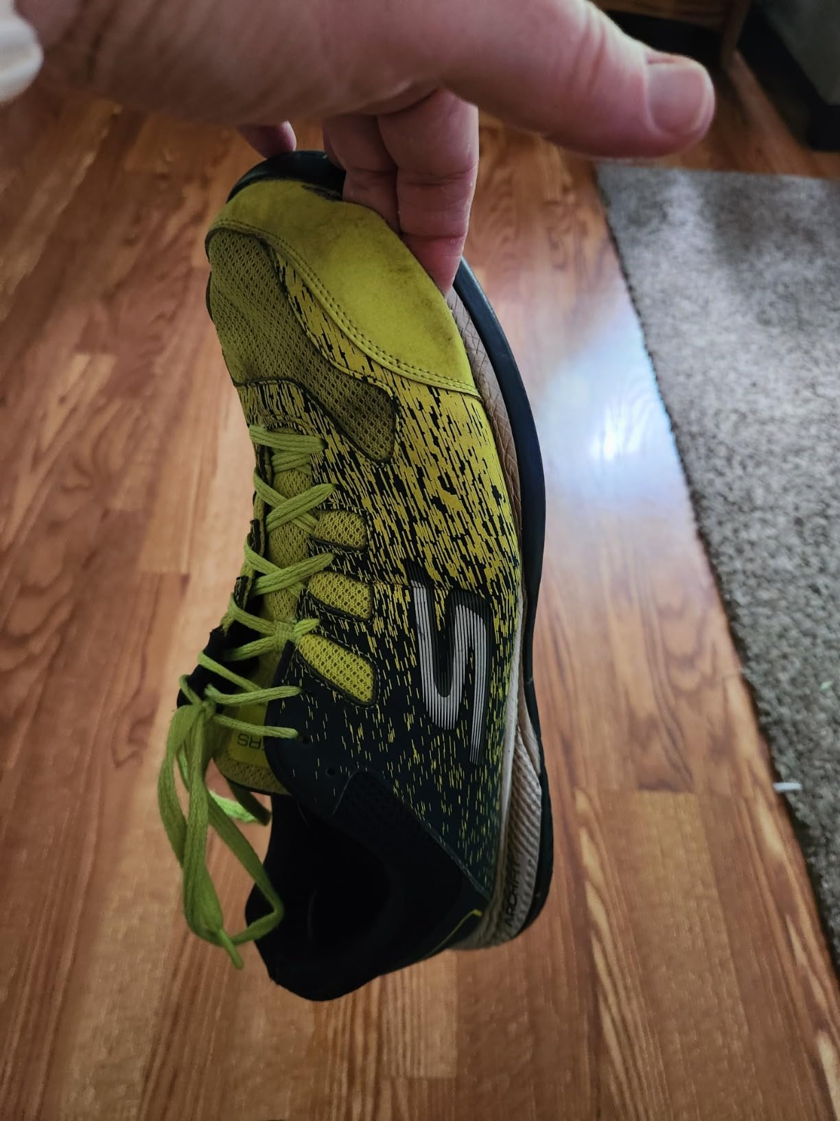 Side-by-side comparison of Skechers Viper Court marketing claims versus actual wear condition after extended testing period