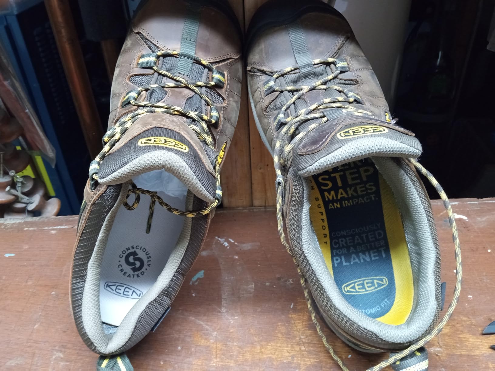 KEEN Targhee II pair comparison showing quality variance between units — durability lottery context