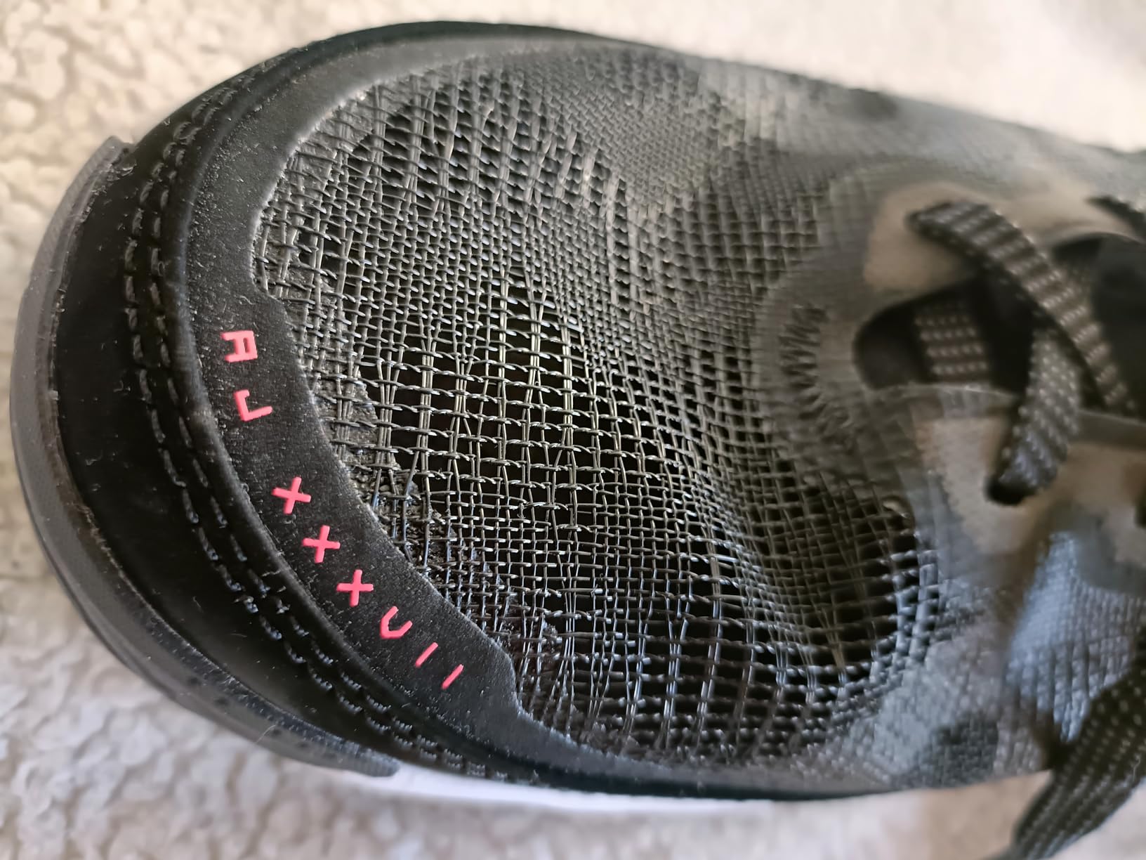 Nike Air Flight Lite Mid outsole rubber tread pattern